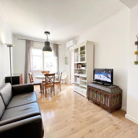 Casa Sagrada Familia Apartment Barcelona Exterior foto