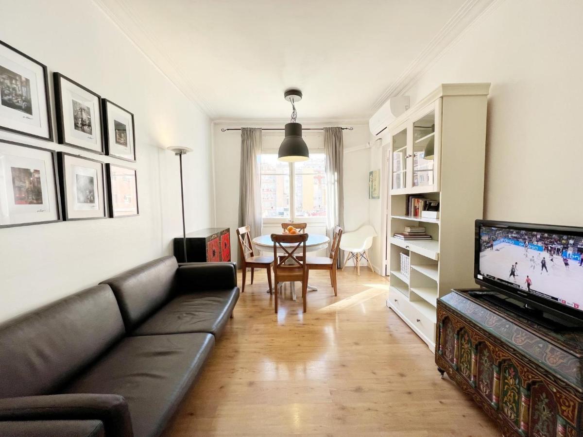 Casa Sagrada Familia Apartment Barcelona Exterior foto